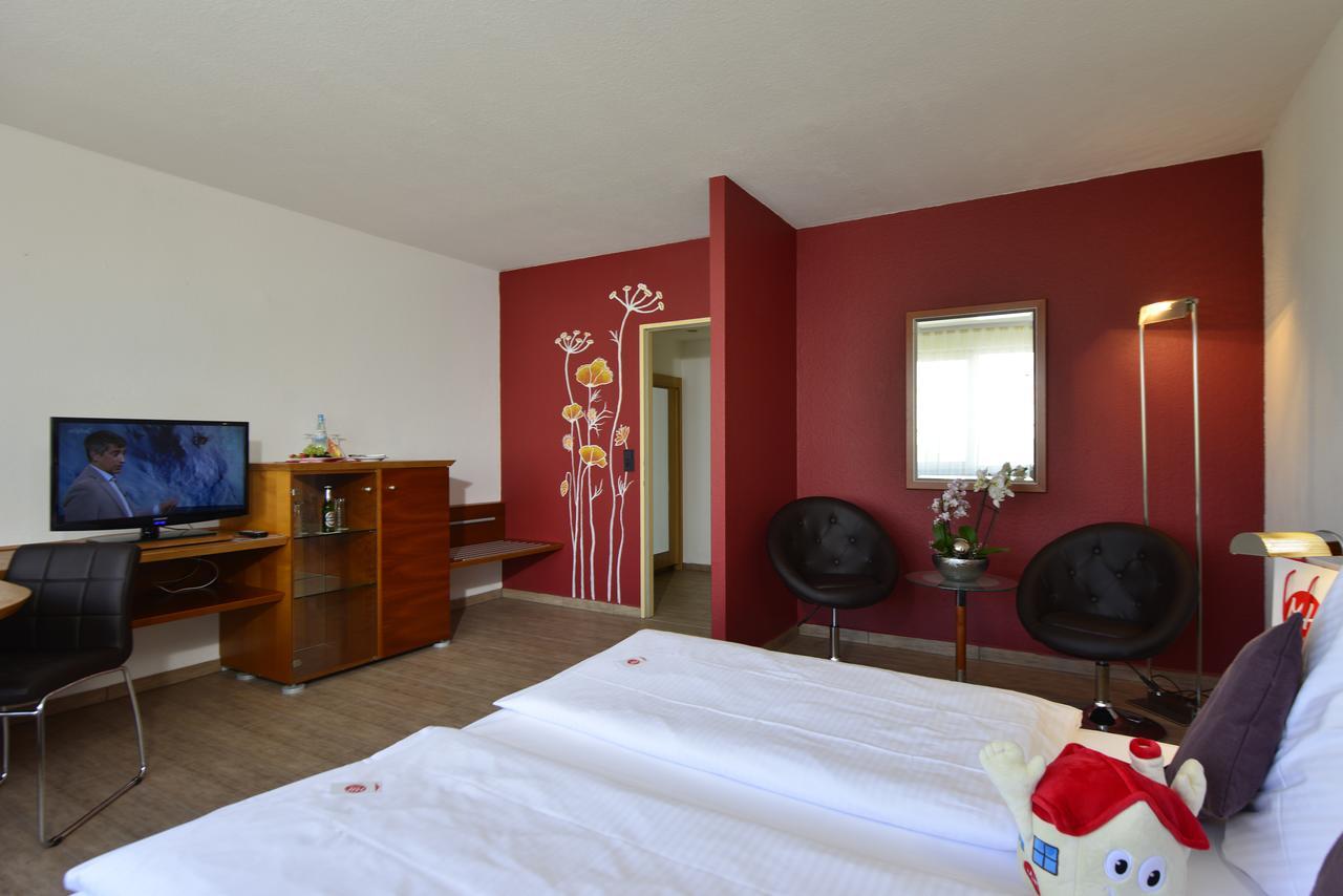 Michel Hotel Frankfurt Airport Rüsselsheim Dış mekan fotoğraf