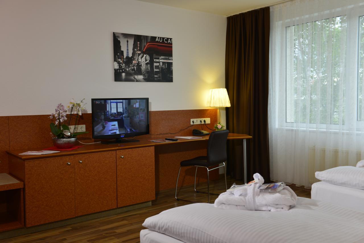 Michel Hotel Frankfurt Airport Rüsselsheim Dış mekan fotoğraf
