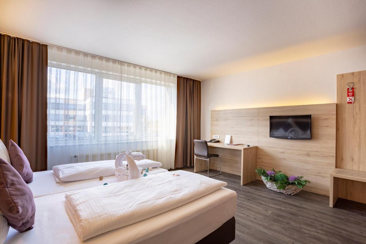 Michel Hotel Frankfurt Airport Rüsselsheim Dış mekan fotoğraf